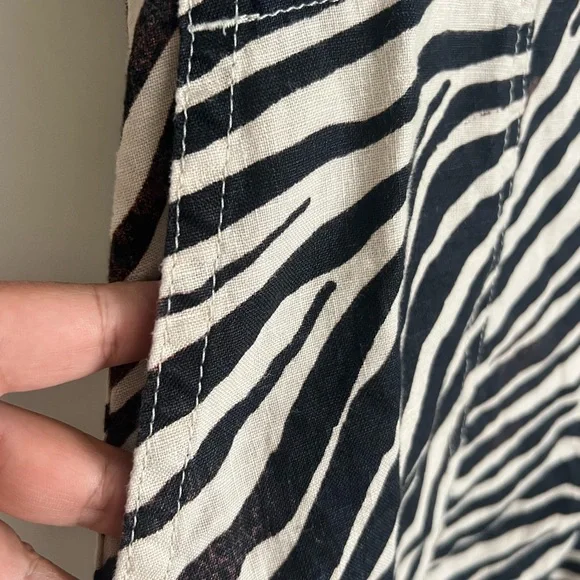 Banana Republic Black and White Zebra romper - Picture 6 of 8